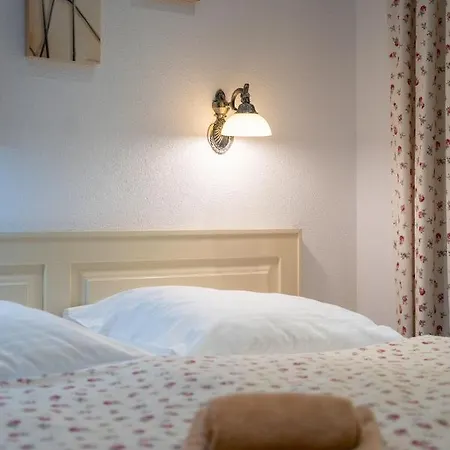 Rose Chopok 1100 M-on Hiking Trail-view-hot Tub-sauna-view Demänovská Dolina