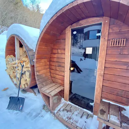 Rose Chopok 1100 M-on Hiking Trail-view-hot Tub-sauna-view *