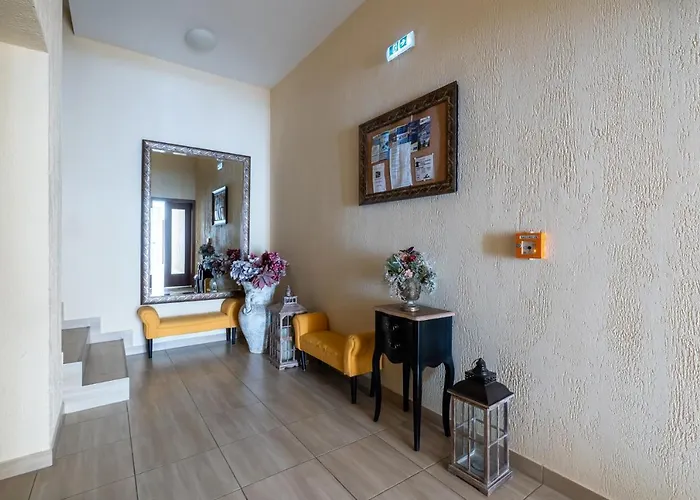 Rose Chopok 1100 M-on Hiking Trail-view-hot Tub-sauna-view Apartament *