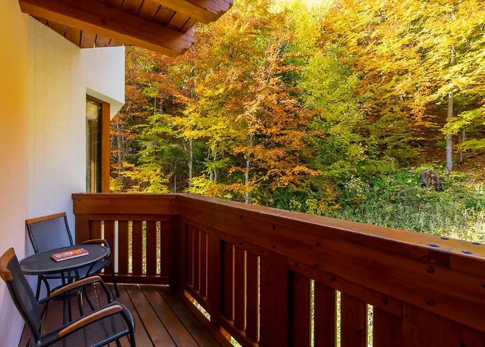 Rose Chopok 1100 M-on Hiking Trail-view-hot Tub-sauna-view * Dolina Demianowska