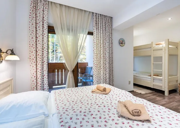 Rose Chopok 1100 M-on Hiking Trail-view-hot Tub-sauna-view *